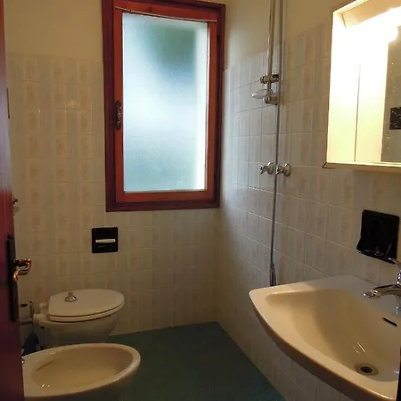 Cozy Two-bedroom 500m From The Sea Apartment Bibione